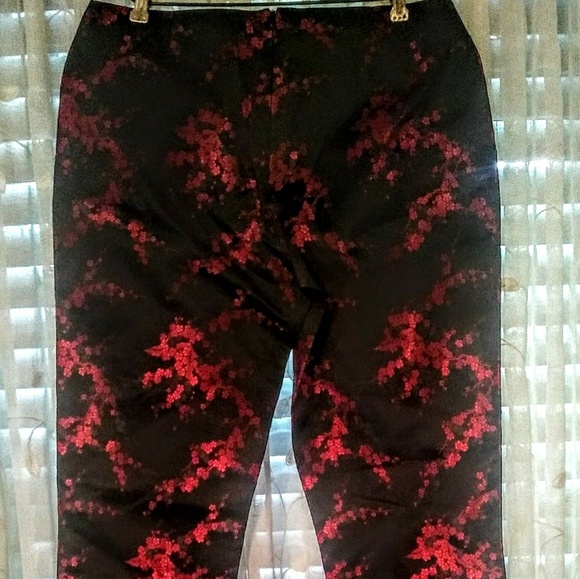 Black Taffeta Pants Red Floral - Picture 4 of 6